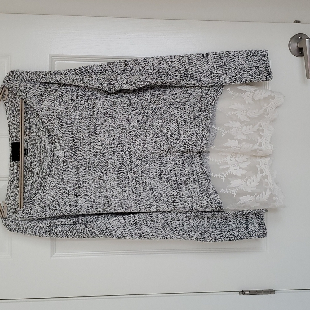 Lumiere sweater with built in lace extender.